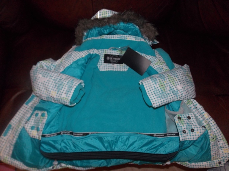 Новая горнолыжная куртка на рост 128 (1 200руб., Москва)