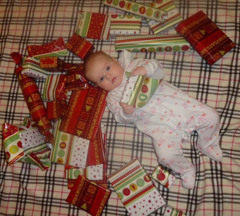 Наш первый адвент-календарь :)