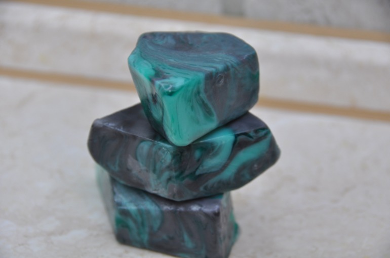 мыльные камушки