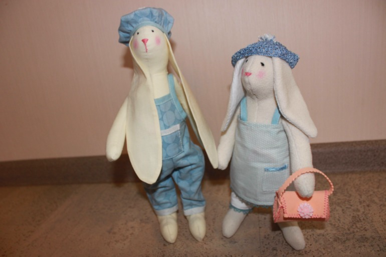 Первые мои куклы. Рукодельница я!