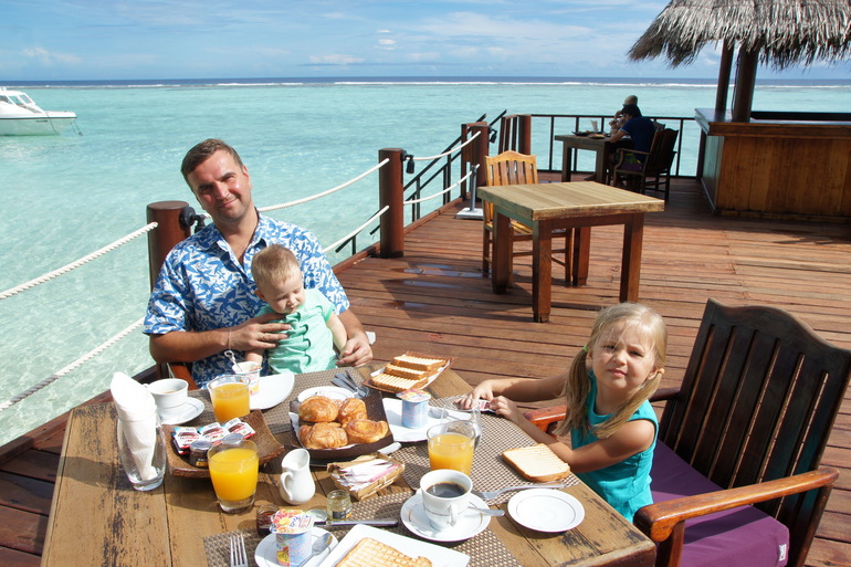 Про Мальдивы с двумя детьми - Часть 2 - Palm Beach Resort