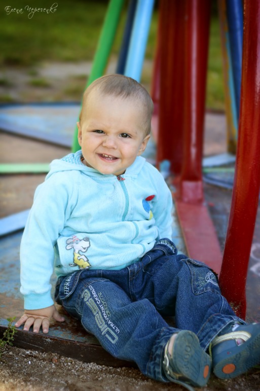 Веселый мальчуган