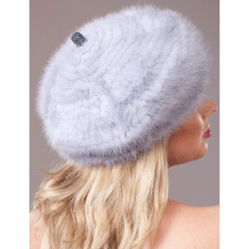 Шапки меховые и вязанные!По вопросам цены в личные сообщения.