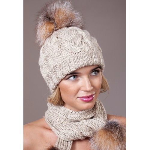 Шапки меховые и вязанные!По вопросам цены в личные сообщения.