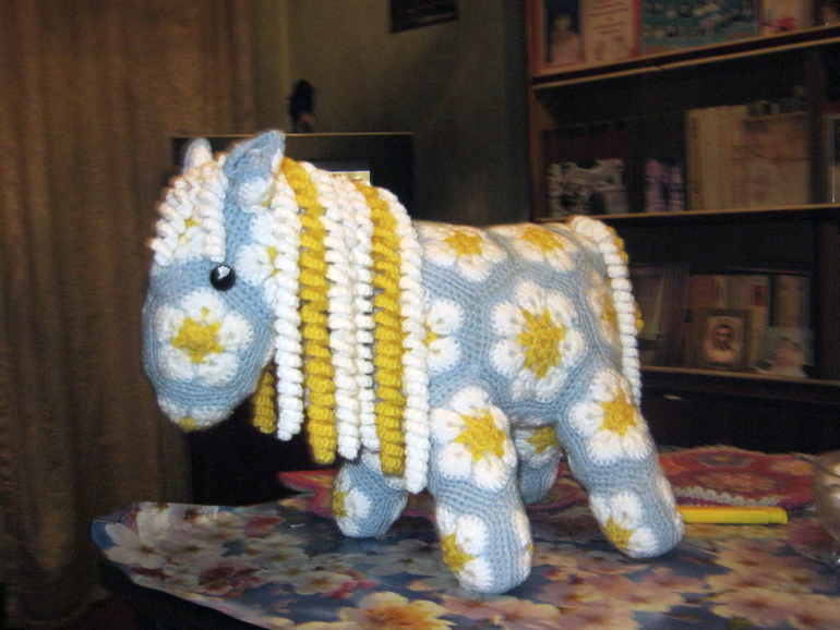 А это моя лошадка Звездочка