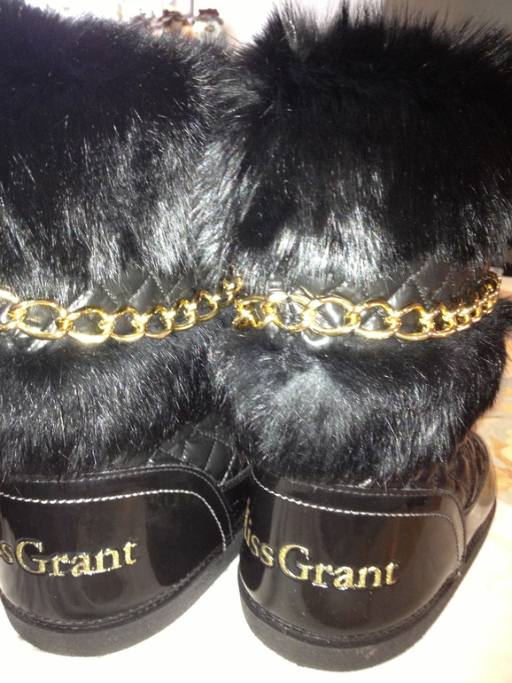 Новые итальянские дутики сноубутсы Miss Grant 29-31 Цена: 8  000р.  Доставка по Москве