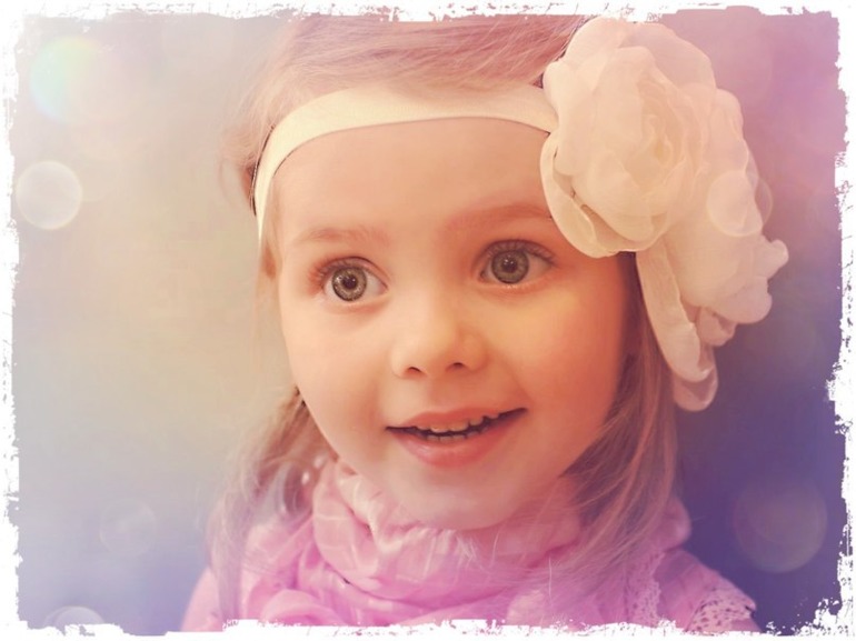 Украшения-цветочки для маленьких принцесс!