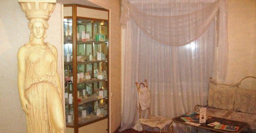 Вакансии для косметога и мастера по маникюру!