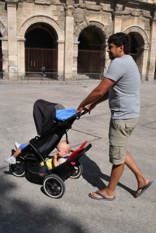 Франция : Ним