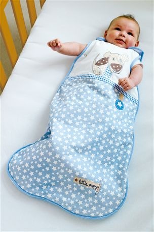 Спальный мешок для новорожденного: нужен ли он?