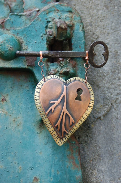 Необычные дверные ручки