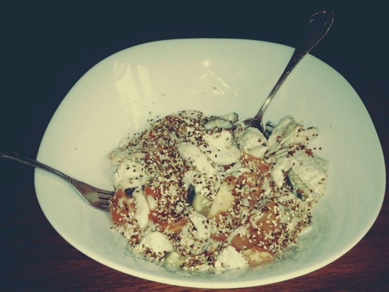 Кунжут и курица...ммм