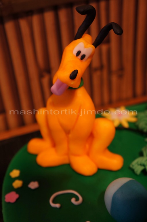 Микки и домик