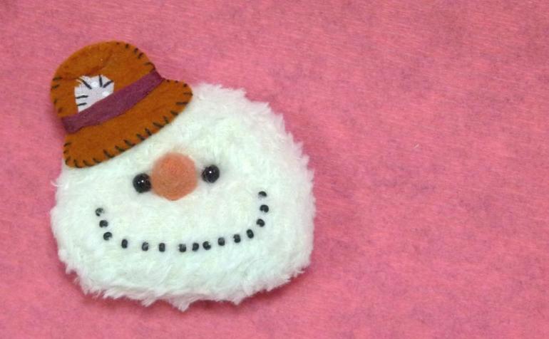 "Зубастые" брошки :)