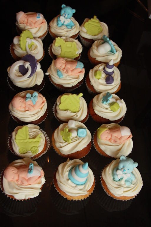 Капкейки к выходу в декретный отпуск.