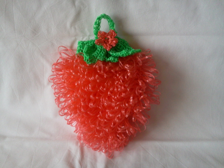 Навязала мочалок...