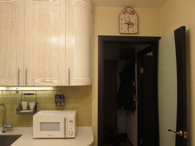 Снова приглашаю на кухню) Теперь доделанную. Осторожно, много фото!