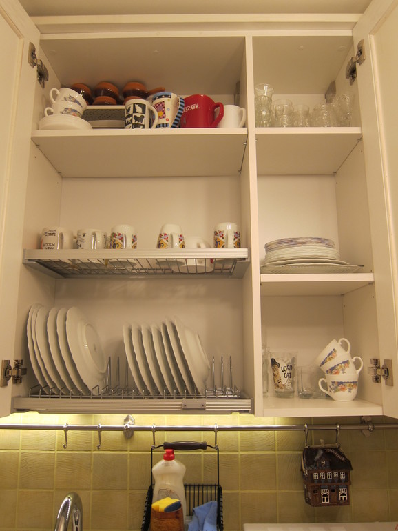 Снова приглашаю на кухню) Теперь доделанную. Осторожно, много фото!