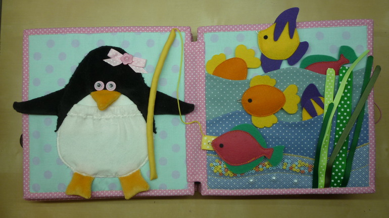 Книжечка с дракошей.