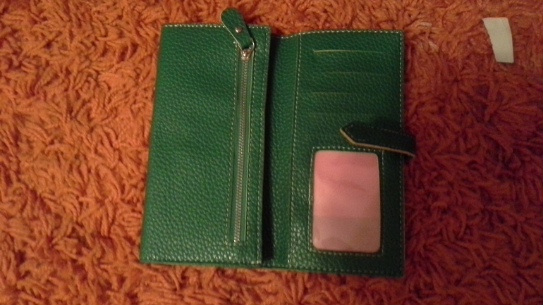 кошелек  300 руб