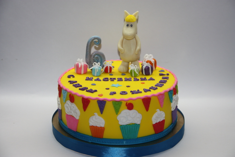 Тортик с Мумитролем.