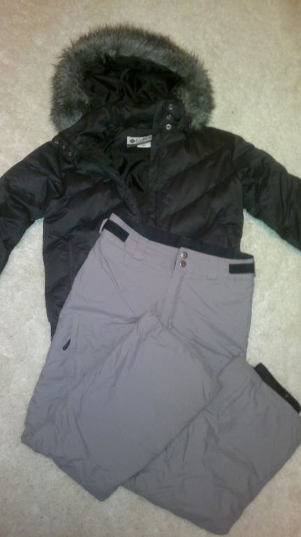 Пуховик + штаны Columbia , р.М