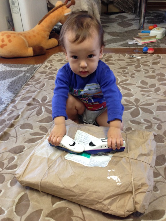 Новый год к нам мчится