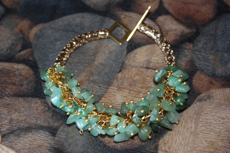 Браслеты из кожи с натуральными камнями. Новая коллекция!!! СКИДКИ!!!!!!