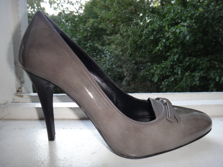 Новые кожаные туфли Caffe Noir 37-38размера 2100руб