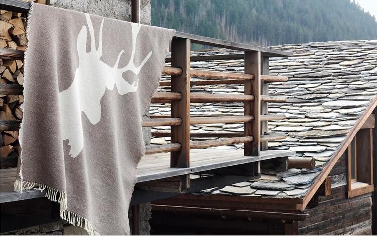 Выбор товаров в магазине Икеа