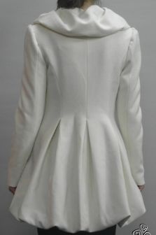 Очаровательные пальто Burberry. Кашемир + ангора. 7500руб.