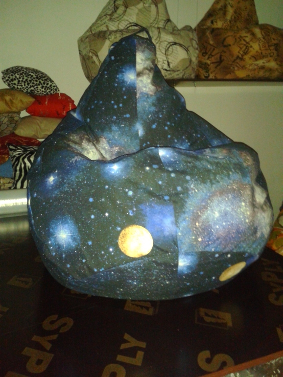 Кресла мешки и лежаночки для собак и кошек