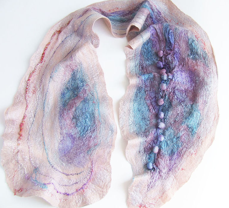 Валяный шарф.