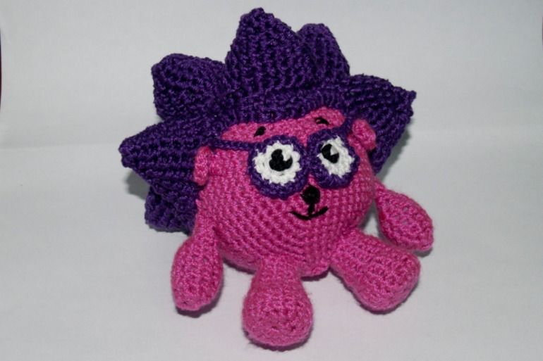 Связались два смешарика)