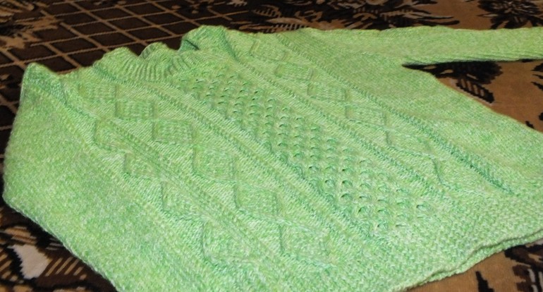 зелененький свитерок для сына