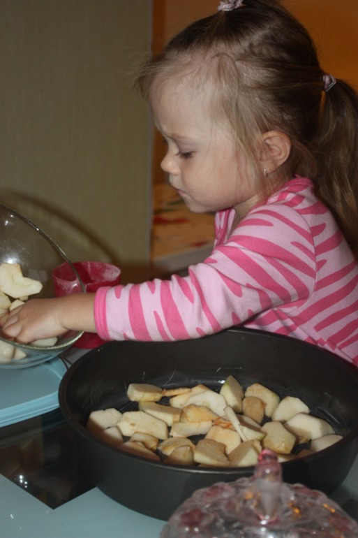 ФМ - Готовим вместе с детьми (шарлотку).