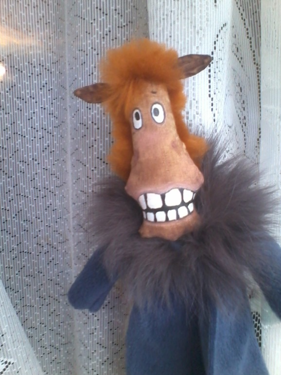 Хто? Хто? КОНЬ в пальто!!!