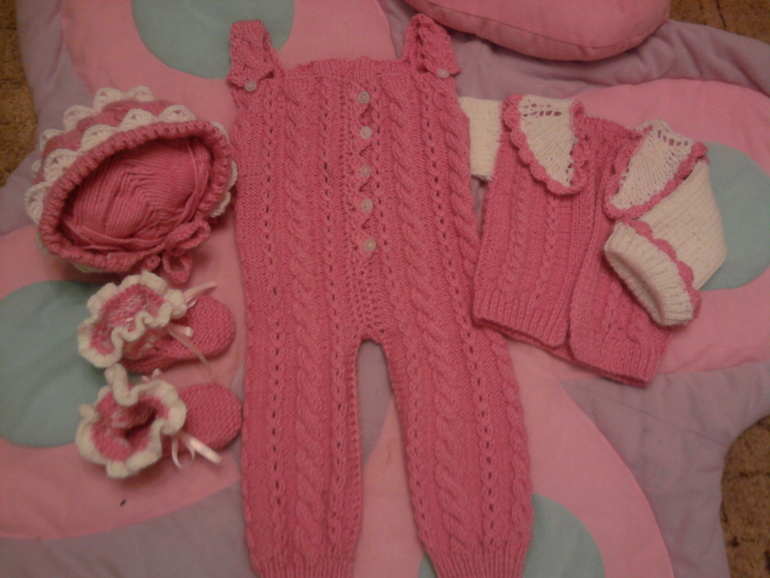 Свяжу на заказ для Ваших крошек)))