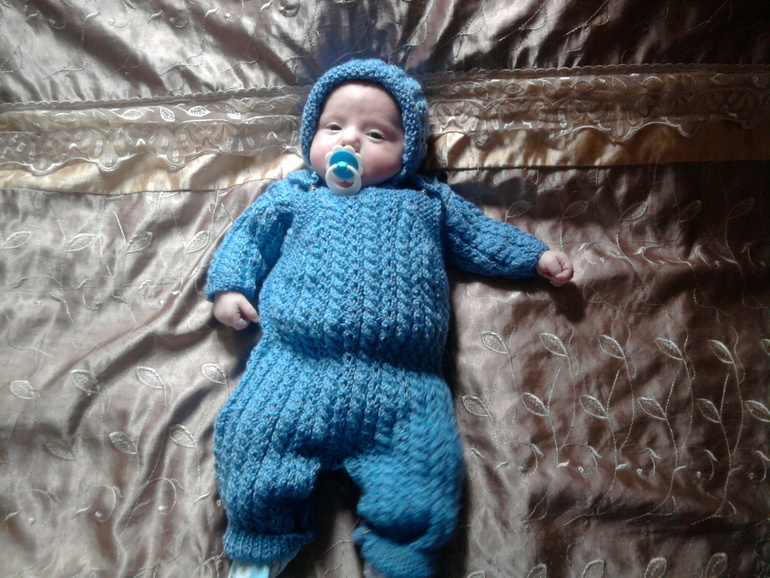 Свяжу на заказ для Ваших крошек)))