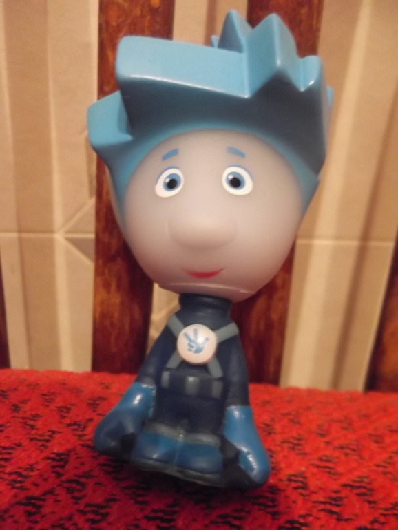 Отдам даром игрушки б/у