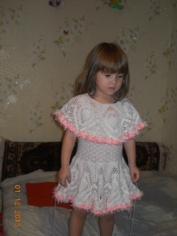 Новогоднее платье (не закончено)