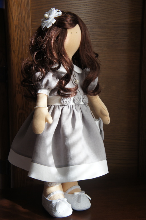 Кукла Линда.