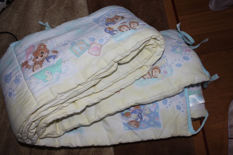 Перешила бортики