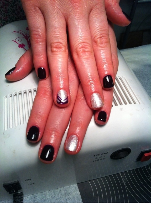 Мастер по наращиванию ногтей, маникюру, Shellac