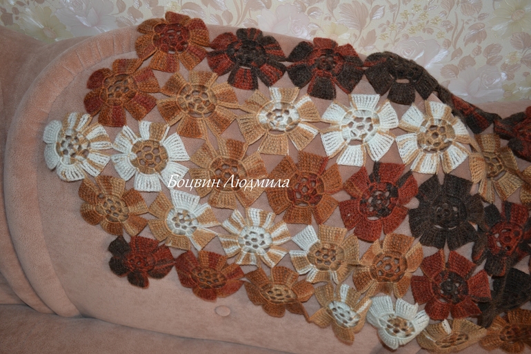Палантин крючком из цветочных мотивов - 2