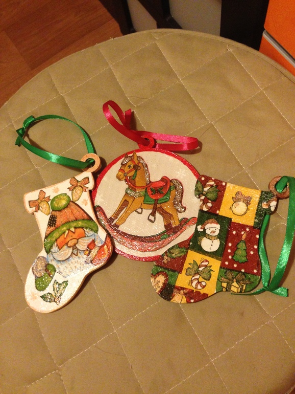 Наши новогодние игрушки!