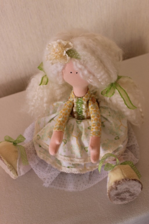 Текстильная кукла. Продается
