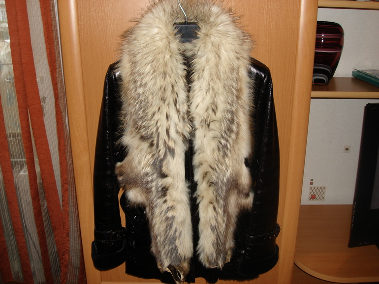 Женская куртка-дубленка