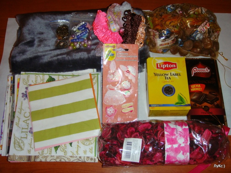 наши подарочки)