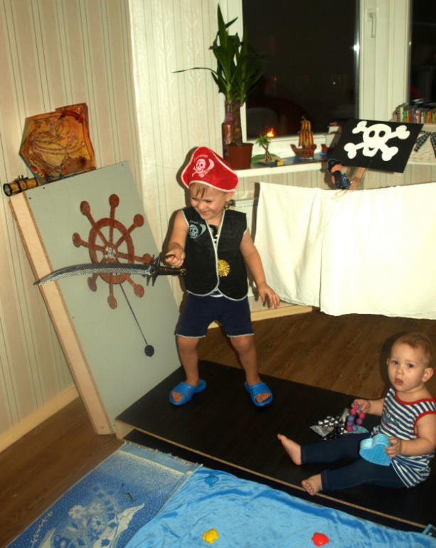 Пиратский корабль